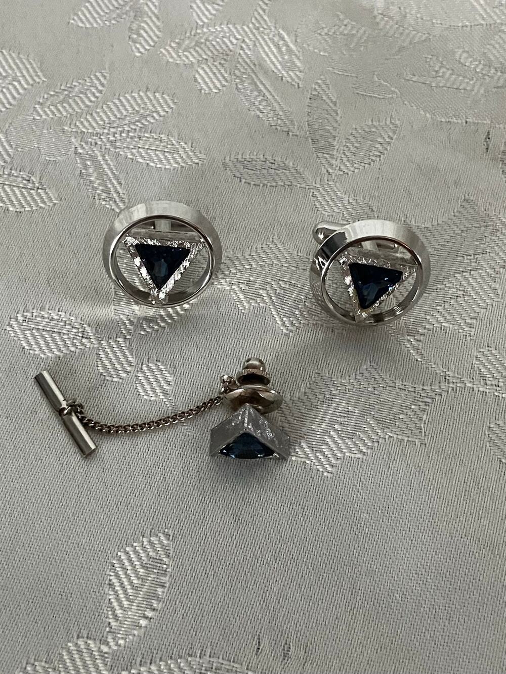 Vintage MCM Tie Clasp & Cufflink Set Blue Faceted Stones Silver Tone Geometric
